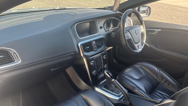 Volvo V40 T2 [122] R DESIGN Pro 5dr Geartronic Petrol Hatchback